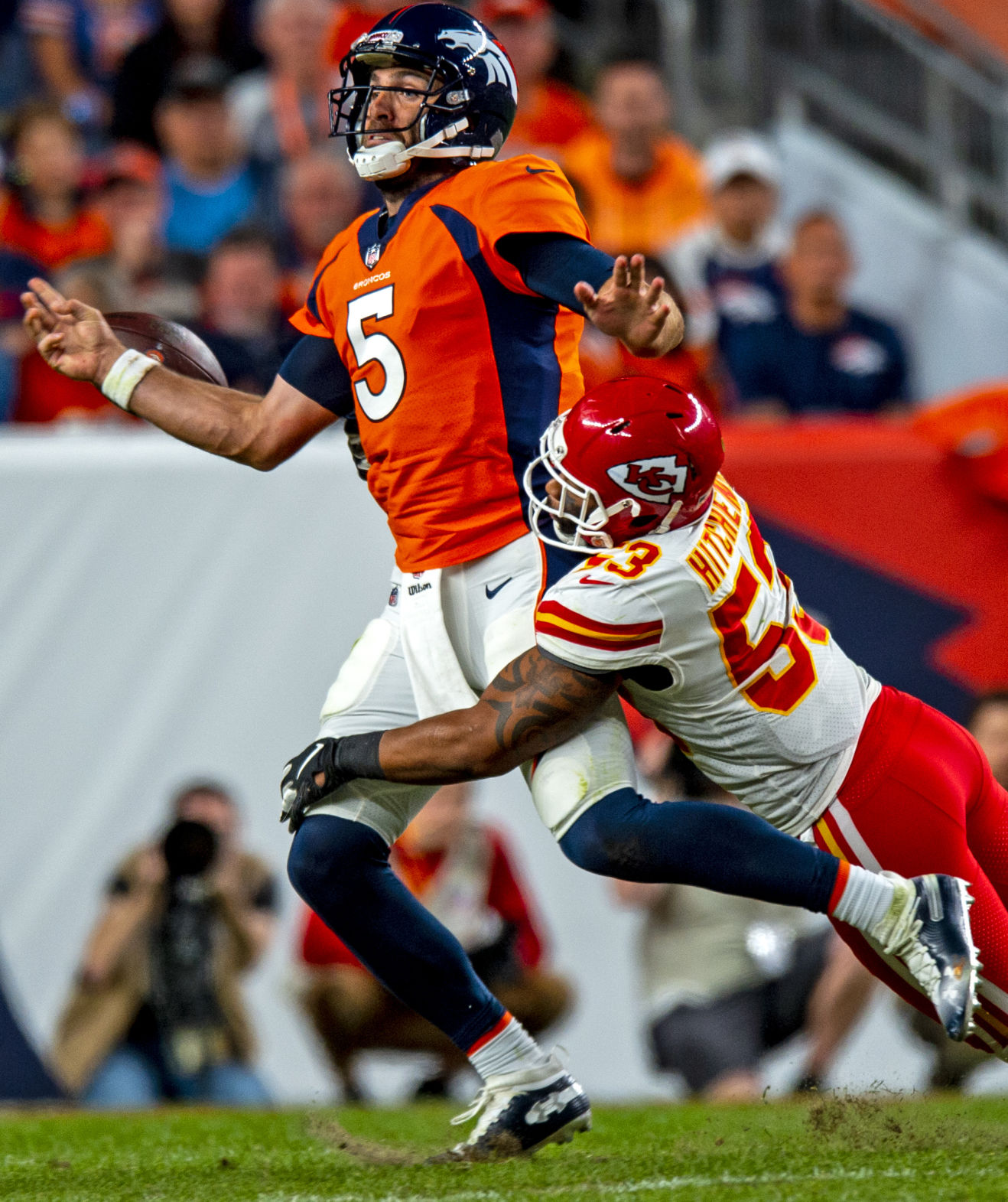 101819-s-broncos 02.JPG